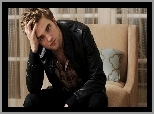 Fotel, Zamyślony, Robert Pattinson